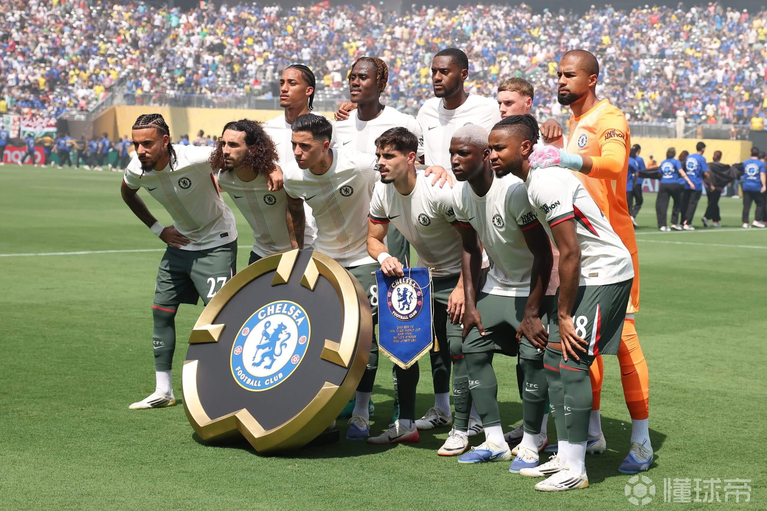 足总杯赛程吃紧，切尔西国际比赛日战术微调，底气十足，资深球员宣示担当的简单介绍