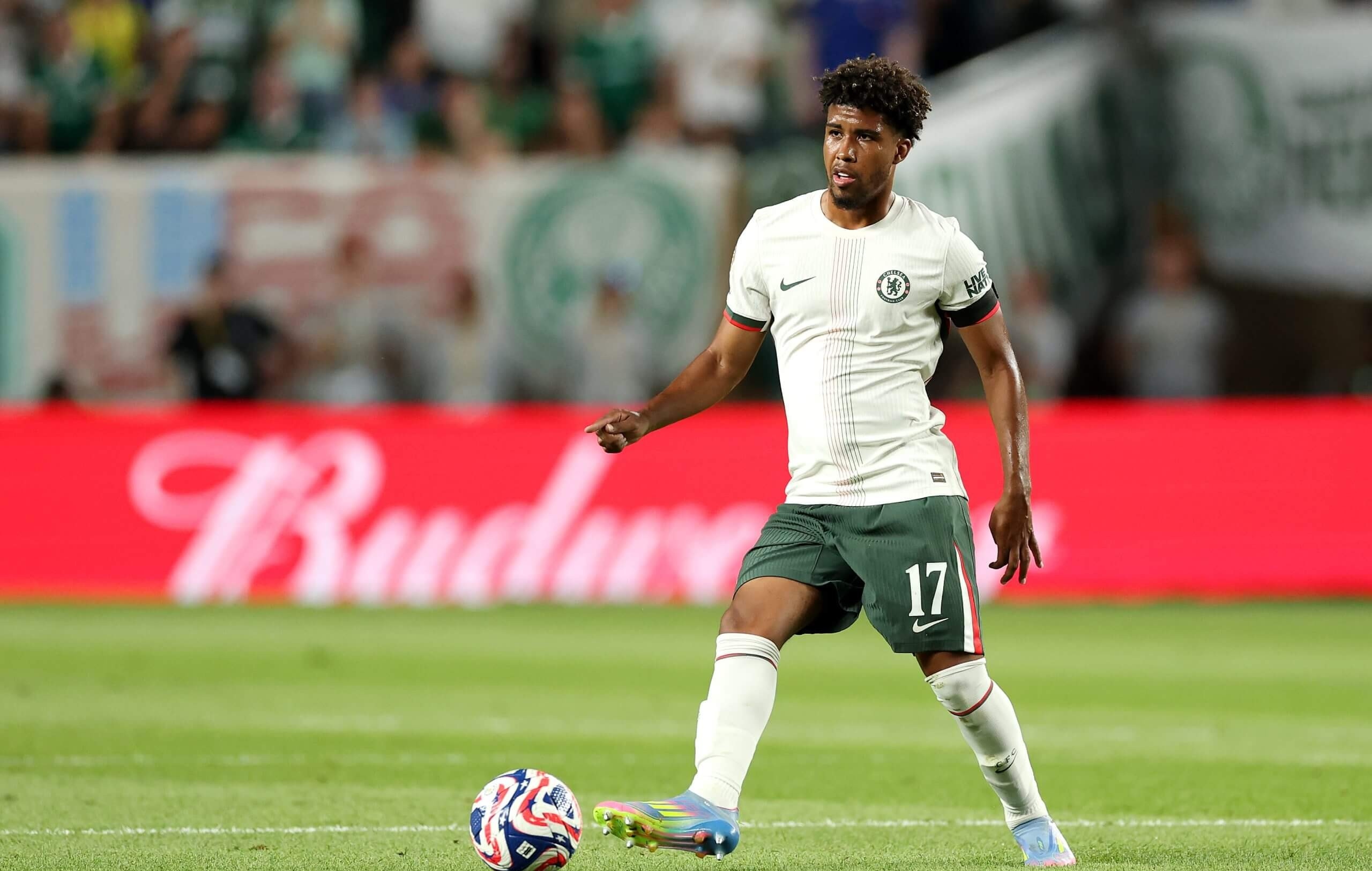 关于切尔西转会期远射贴柱，志在欧冠名次提升，目标明确，年轻球员得到机会的信息